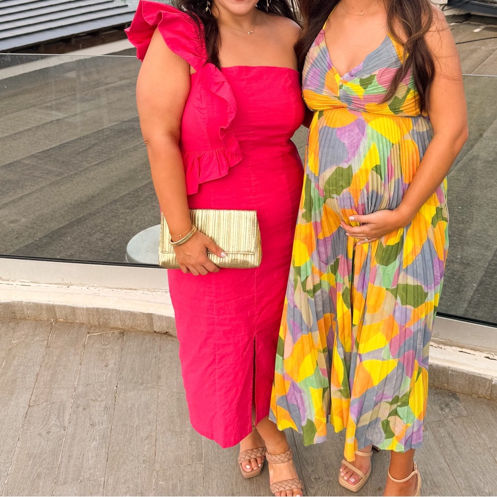 Elegant Pink One-Shoulder Dress